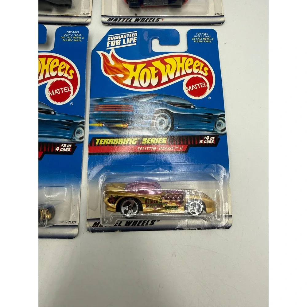 Hot Wheels Terrorific Series Set of‎ 4 1999 Vintage Diecast Cars 977 978 979 980